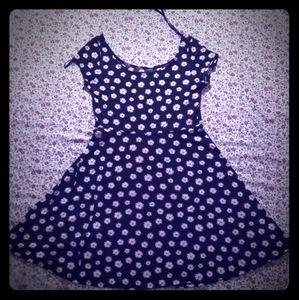 Daisy sun dress